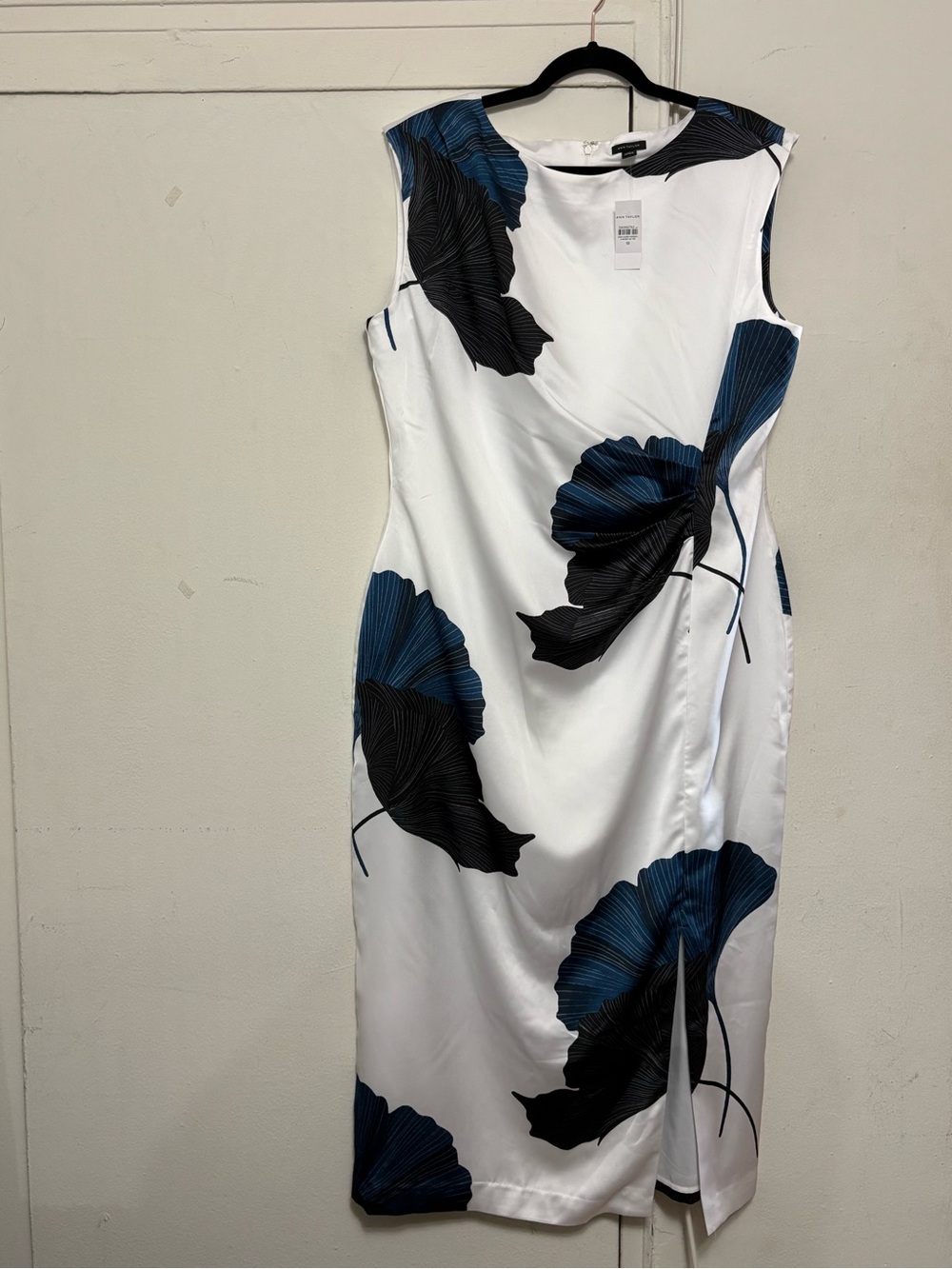 Ann Taylor White Sheath Dress with Blue and Black Floral Motif